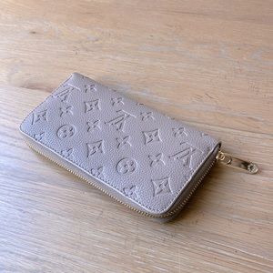 Inspired leather wallet